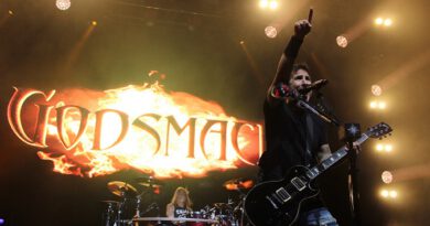 GODSMACK + P.O.D. + Drowning Pool ->LIVE in der Columbiahalle Berlin