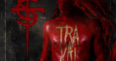 Surrender The Crown – „Travails“