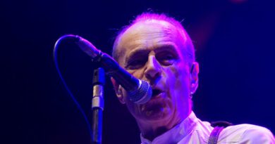 Francis Rossi von STATUS QUO: Zehn exklusive Live-Shows im Mai 2026 in Deutschland